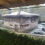 за гости централ * Malko Turnovo